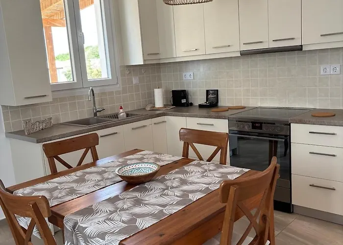 Sarris Village Hill House 3 Holiday home